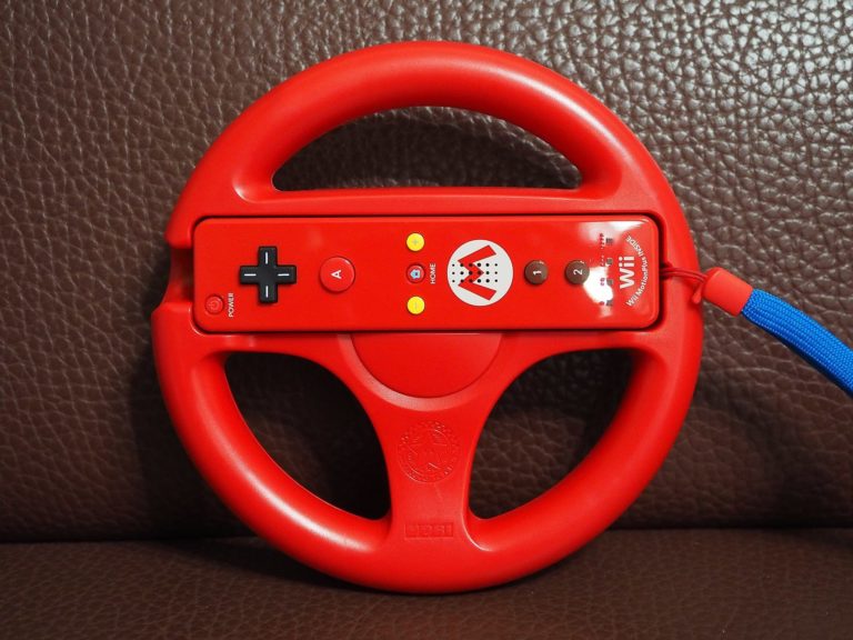 Wii U Mario Wheel front e