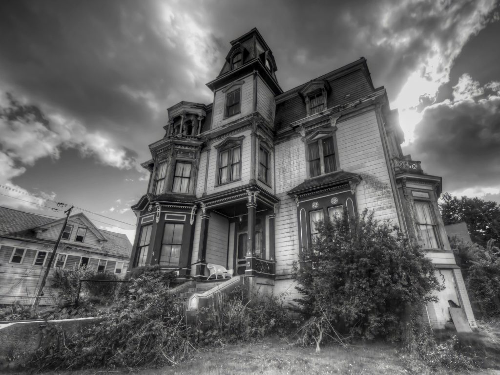 hbxhauntedhouse copy e