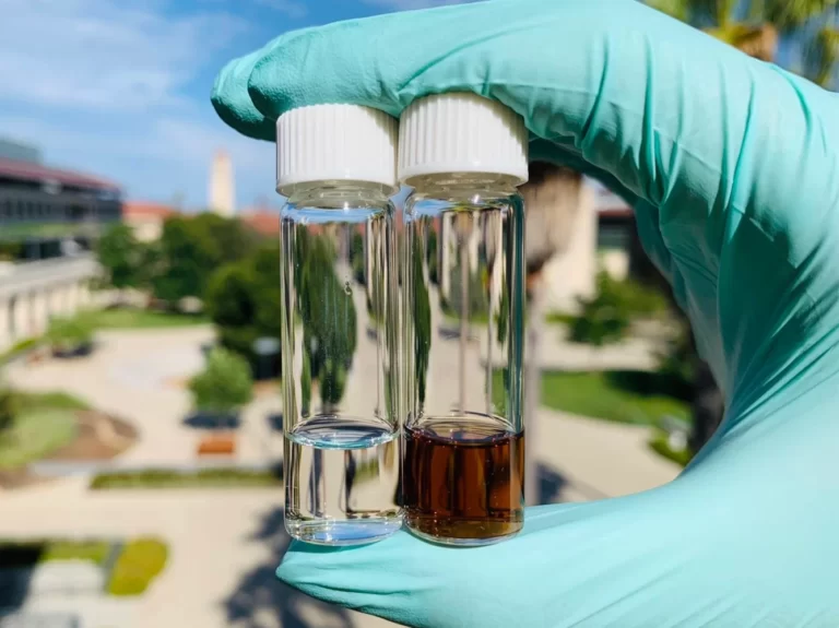 LithiumMetal  e