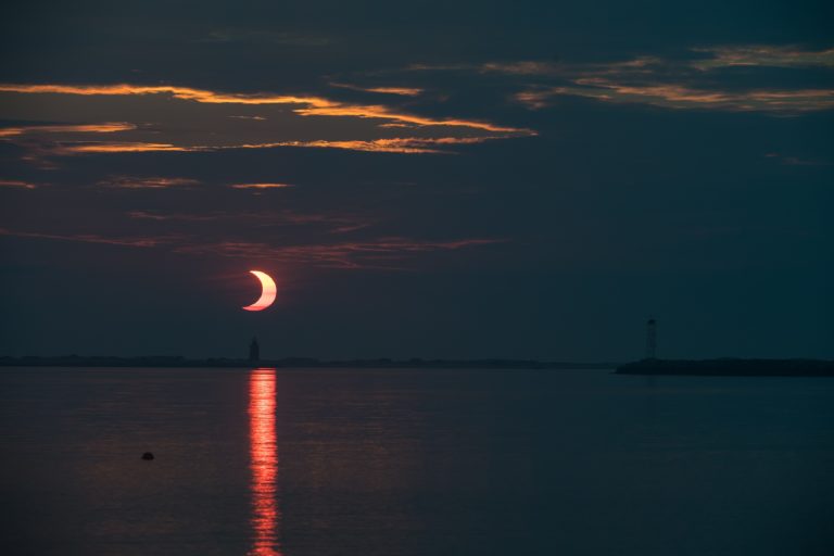 Partial Solar Eclipse NHQ scaled e