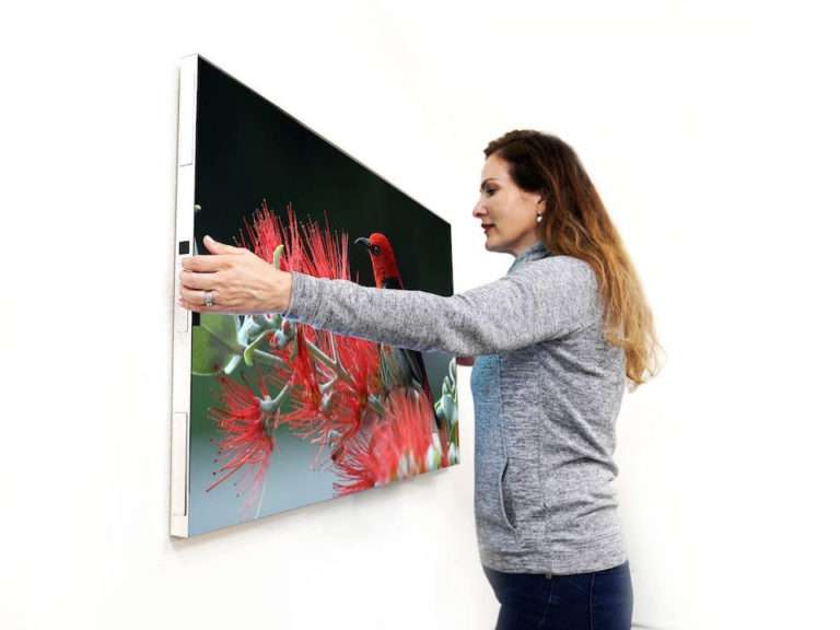 Displace TV e