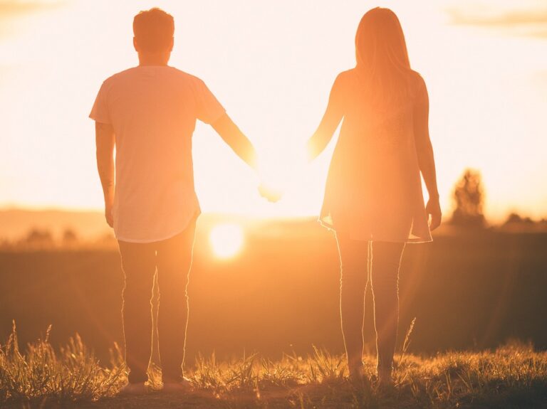 people, holding hands, sunset